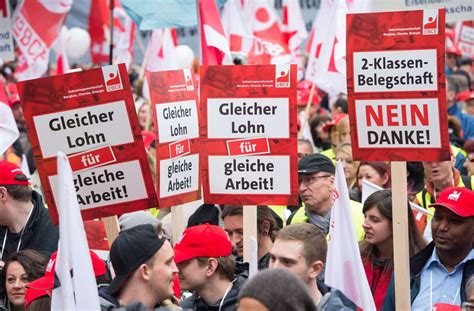 4.um wie viel uhr ist die schule aus ? Corona-Pandemie: Deutlich weniger Leiharbeit in Baden ...