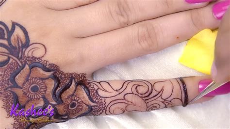 Beautiful border rangoli designs with colours/flowers border rangoli. Kashee's Signature Mehndi .... - YouTube