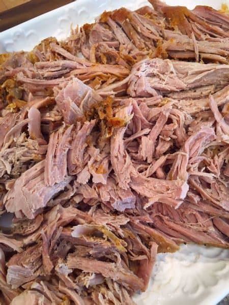 I shredded all the trash and used it to pack a lovely set of. Easy Wrap Ideas Using Leftover Pork : Mexican Style Pork ...