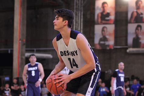 Kobe paras admits weight of expectations got to him the first time. Kobe Paras set to play for Cal State Northridge » Asian ...