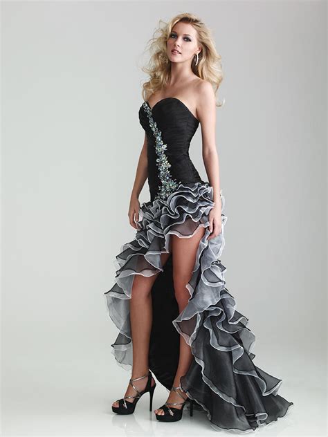 Slip into the dazzling collection of black wedding dresses with sleeves. 2015 Prom dresses - Women Styler