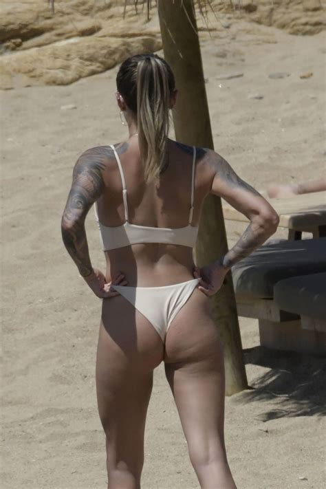 Loris karius is on holiday in greece with his stunning partner sophia thomallacredit: Sophia Thomalla At the beach on Mykonos Island - Celebzz ...