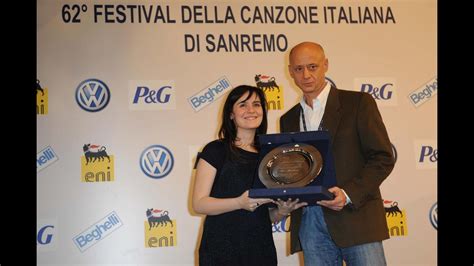 Premio della critica mia martini a willie peyote con leggi l'articolo completo: Sanremo, consegnato premio della critica Mia Martini a ...