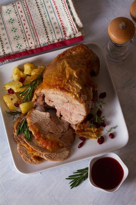 Roasting in a bag has its roots in the 1970s, and is ideal for anyone who might be nervous about roasting their first turkey and wants some serious add the flour, twist to close briefly, and shake to coat the bag with the flour. Roast Turkey Leg. Boned And Rolled Turkey Leg With Potatoes And Cranberries. Stock Photo - Image ...