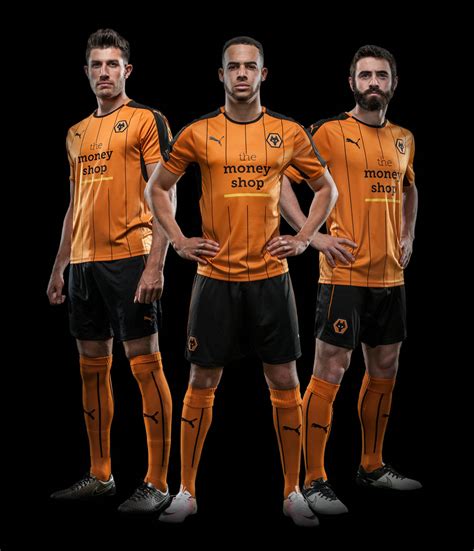 Zum verkauf steht ein neuwertiges trikot vom englischen club wolverhampton in der größe xl. Wolverhampton Wanderers 16-17 Trikots veröffentlicht - Nur ...