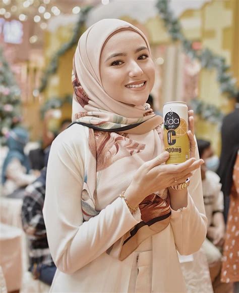 Wow bestnya.!.nakk menang giveaway cash daripada. Pakai Tudung Tutup Dada, Hannah Delisha Raih Pujian Netizen