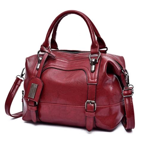 Anda bisa menemukan tas wanita selempang dengan berbagai model dan ukuran di jakmall.com. Jual JT819526-red Tas Handbag Selempang Wanita Elegan ...