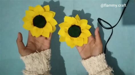 How to make felt sun flowers cara membuat bunga flanel matahari. Cara Mudah Membuat Bunga Matahari dari Kain Flanel | How ...