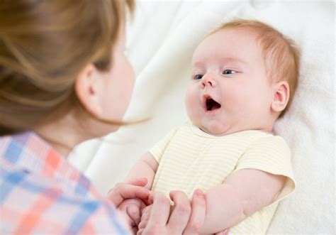 Dopo un giorno o poco più dovrebbe scomparire, il bimbo dovrebbe tornare a stare bene e. Alimentazione per mamme e bambini | Mamma Felice