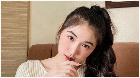 Cuitan Shani JKT48 Jadi Viral di Twitter, Cara Unik Sang ...