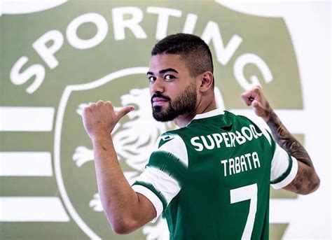 He is 23 years old from brazil and playing for sporting cp in the portugal primeira liga (1). Jogador ipatinguense acerta com grande clube europeu