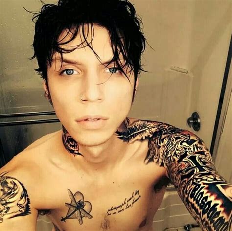 Andy biersack bvb home facebook. Andy biersack damn that's sexy | Black veil brides andy ...