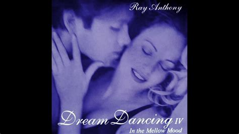 But in the difficulties of life, people still see the beauty of love, a vehement love but very gentle and mellow. Dream Dancing IV - In the Mood for Love - YouTube