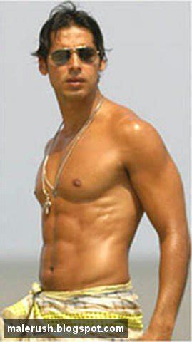 Dino morea girlfriend list and dating history. Shirtless Bollywood Men: June 2010