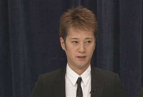 誕生日プレゼントの交換smap 木村拓哉 草なぎ剛 香取慎吾 稲垣吾郎 中居正広. 元SMAP中居正広の年収は？預金残高100億円超えの噂の真相!中居 ...