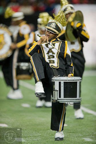 With david bartlett, veronica milagros, michael petted, will potter. 2014 Honda Battle of the Bands | Marching band, Drum major ...