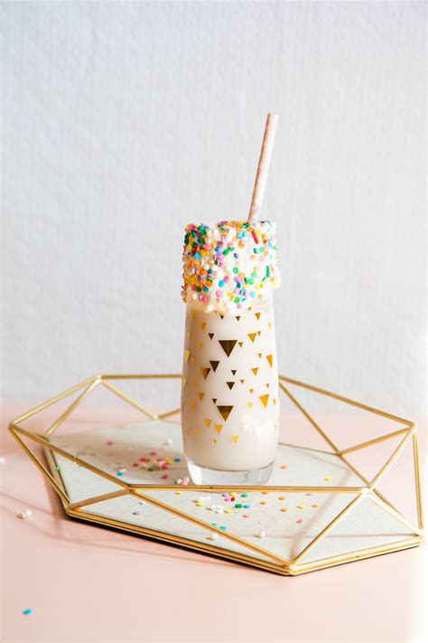Everybody understands the stuggle of getting dinner on the table after a long day. Birthday Cake Cocktail | Birthday cocktails, Birthday cocktails recipes, Birthday drinks