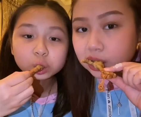 Kepercayaan diri dan kecakapan menunjukkan diri gagal menopang mereka untuk mendapat kepercayaan lebih lanjut. 5 Kreasi Makanan Unik ala Sisca Kohl yang Viral di TikTok ...