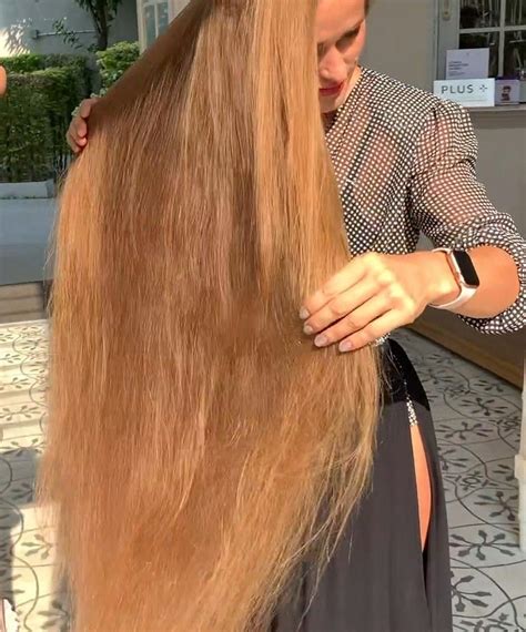 VIDEO - Beautiful hair in a beautiful place | Beautiful hair, Long hair styles, Beautiful long hair