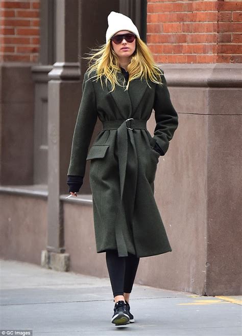 Fashion mode work fashion men fashion fashion black classic fashion style paris fashion runway fashion fashion trends classic style women. Elsa Hosk misses Paris Fashion Week and stays in New York ...