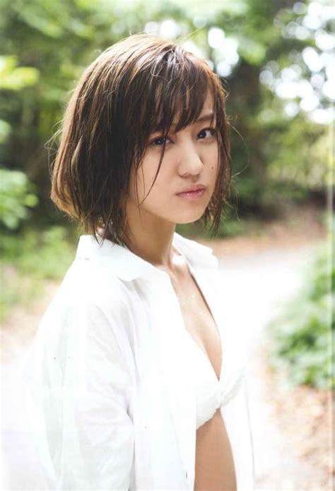 At age 6, she auditioned for hello! ℃-ute 萩原舞2ndソロ写真集『まい②』8/5発売当日記念握手会の ...