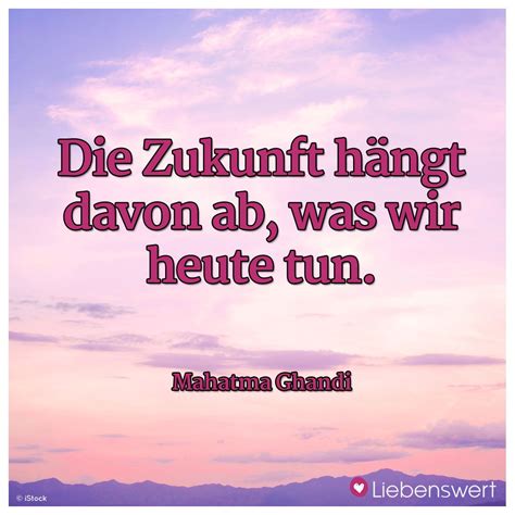 Dein leben ist wie ein großes meer, du segelst über wellen, von guter und böser natur, durch sturm und wind. Inspirierende Sprüche über das Leben | Gandhi zitate ...