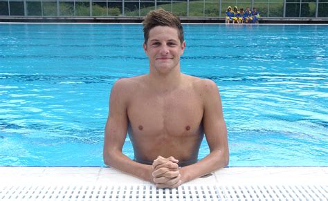 Krisztián péter manhercz (born 6 february 1997) is a hungarian male water polo player, playing at the wing position. Magyar Vízilabda Szövetség