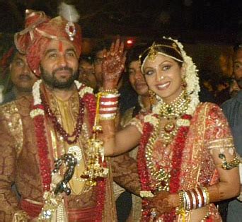 Ranveer singh and deepika padukone 2. shilpa shetty wedding photos