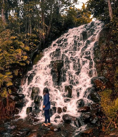 Air terjun bogor yang sedang hits di kalangan traveler dengan pemandangan curug sangat indah airnya deras, bersih dingin suasananya sejuk bisa buat renang. 446 Tempat Wisata di Kalimantan Barat Paling Menarik dan ...