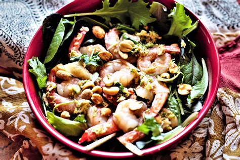 Directions put lettuce in salad bowls, and arrange shrimp on top. Thai Shrimp Salad with Apples and Brussels Sprouts - Guilt Free