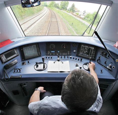 Die wichtigsten infos für reisende finden sie hier. Streik bei der Bahn : Die Lokführer könnten sich ein ...