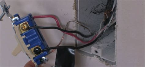 There are several common variations on this basic theme, which may look if you have removed old switches but lost track of the wires' original connections to those switches. How to Install a three way Lutron Diva dimmer switch ...
