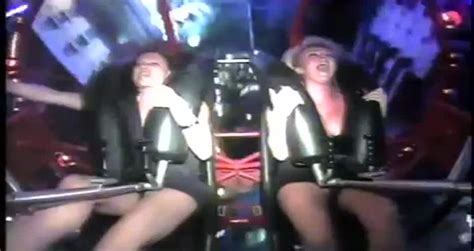 Funny girls slingshot roller coaster ride fails. Girl Excited On Sling Shot Ride - Videos - Metatube