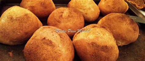 2 une fois au four, la maison s'emplit de cette alléchante odeur qu'on aime tant quand on passe devant une boulangerie. Pain Maison Mauritius : How to spend your holidays like a ...