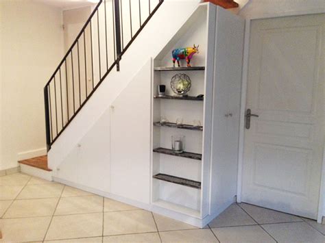 Vous pouvez ainsi installer votre nouveau meuble pour lavabo juste après l'avoir acheté. Nos meubles sous escalier - DessineTonMeuble Belgique