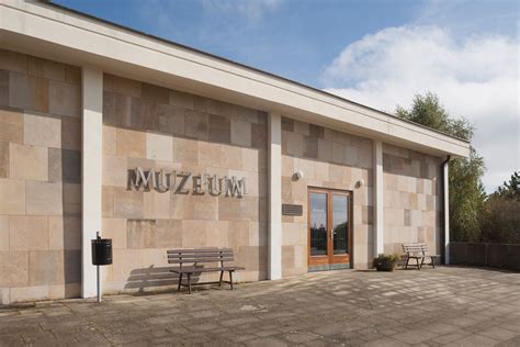 Mittelböhmisches dorf, niedergebrannt als rache für das attentat auf reinhard heydrich am 10. Museum - Gedenkstätte Lidice