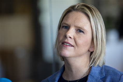 Stortingsrepresentant og partileder i fremskrittspartiet. Tidligere Vårt Land-redaktør: Sylvi Listhaug har klart å ...