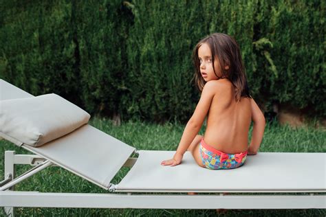 Mejor web de moda infantil galicia. belen-zotano-culetin-niña-bikini-original-alta-calidad