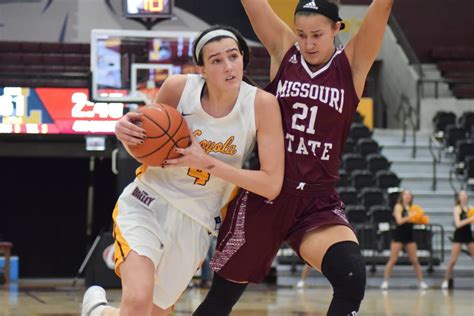 Transfer rapid de la card la card. 2020-21 Player Preview: Abby O'Connor - The Slipper Still Fits