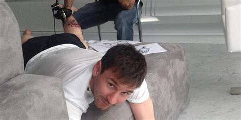 Para messi, esta representa a su pequeño hijo, quien todavía le queda mucho por vivir. Deporte en líne@: El tatuaje de 'Lio' Messi en honor a su ...
