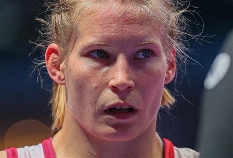 Sie lebt in triberg und gehört zu den kandidatinnen auf eine medaille in japan. Ringer-WM: Aline Rotter-Focken holt Olympia-Ticket und ...