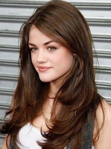 Check spelling or type a new query. 22 Beguiling Long Hairstyles for Women With Round Faces