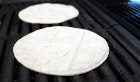Average betty grilled fish tacos. Grilled Fish Tacos Recipe - Average Betty