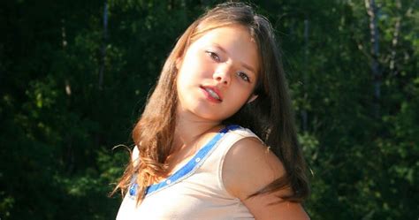 I invite everyone to visit my site. 19 yrs old Sandra Orlow | Instabang