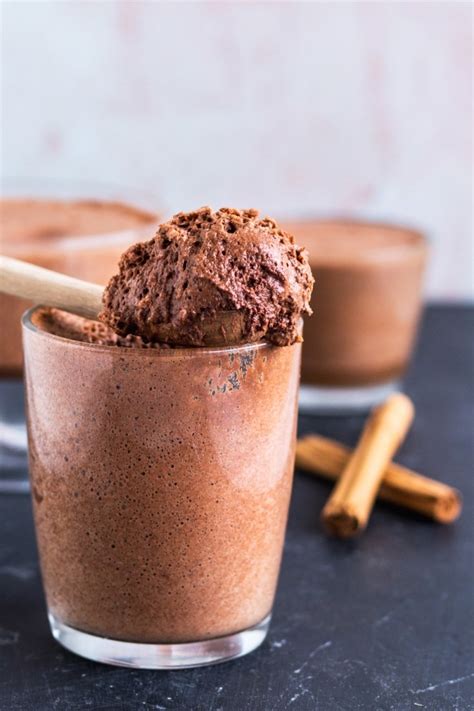 Coffee chocolate mousse is a simple yet elegant dessert, perfect for a sweet finish to dinner or if you're having guests over. 1001 + Ideen ein leckeres Mousse Au Chocolat Rezept