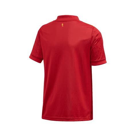 Das spanische heimtrikot ist wie üblich hauptsächlich in rot gehalten, wobei das shirt mittels verschiedenen rottönen. adidas Spanien Kinder Heim Trikot EM 2021 rot/gelb ...