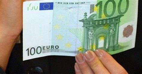 Eine abschaffung der größten banknote würde die am vergangenen freitag hatten die finanzminister der eu deutlich gemacht, sie erwarteten angemessene. Falsche 100-Euro-Scheine auf Märkten in Oberösterreich im ...