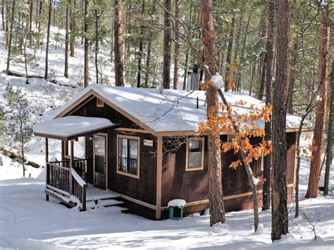 Each ruidoso rental cabin is unique in both design and details. Starlight | Ruidoso Rental Cabin | Dan Dee Cabins ...