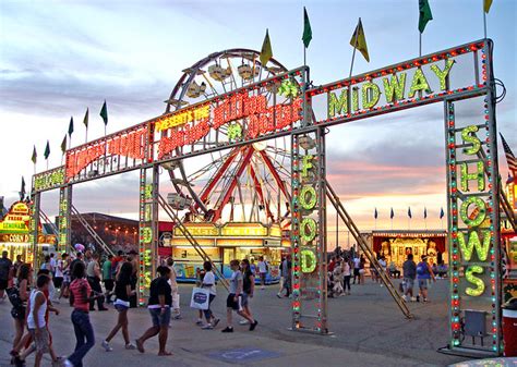 It hosts the annual illinois state fair in the summer as well as other events throughout the year. 6019469380_259918aac9_z.jpg
