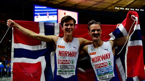 Ingebrigtsen kom først i mål med tiden 12.48,45 og knuste sin egen. Jakob strikes gold again in Ingebrigtsen family double ...